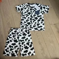 しまむら　牛柄　半袖パジャマ上下