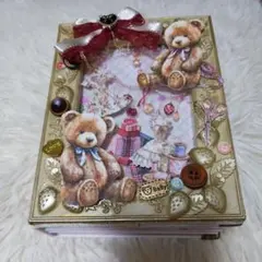 Item thumbnail for item 977a85d5-a477-4e74-ae70-c6d32e60f997