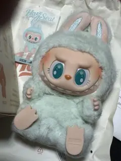Labubu ququ 2 点 Ququ Labubu - The Monsters Have A Seat Series - Pop Mart