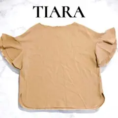 TIARA ティアラ　フリルスリーブシフォンブラウス　とろみ　半袖　ブラウン