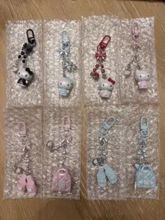 サンリオ　ハローキティ シークレットキーホルダー 8個セット