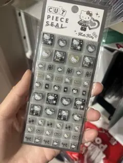新品未開封 サンリオ ハローキティ タイルシール カットピースシール　ヒョウ柄