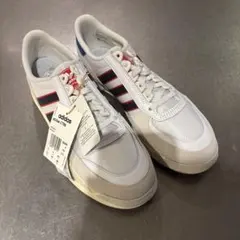 adidasオリジナルス