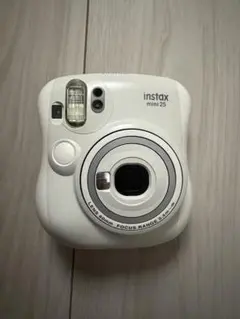 instax mini 25 インスタントカメラ 本体