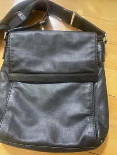 Calvin Klein ブラック ショルダーバッグのサムネイル