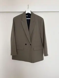 ZARA テーラードジャケット　ダブルブレストMのサムネイル