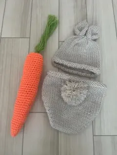 ニューボーンフォト撮影用衣装　ウサギの帽子とパンツセット ニンジン付き