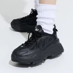 adidas アディダス　オズガイア ／Ozgaiaブラック 24cm
