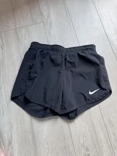 【美品】Nike Dri-FIT ブラック