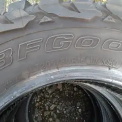 BFGoodrich Mud-Terrain T/A KM3 205/のサムネイル