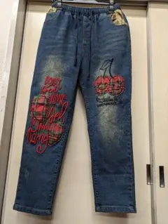 ケイスリー　オシャレかわいいデザイン　パッチワーク　ジーンズ