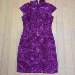 チャイナドレス