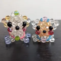 大きめビーズの犬の置物　2匹セット