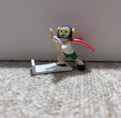 パーマン1号　カプセルトイ　スマホスタンド　フィギュアのサムネイル