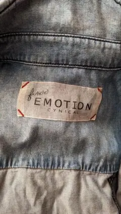 Cynical　free EMOTION デニムシャツ　ライトブルー