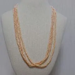 MADAMA　3連淡水ケシパールネックレス