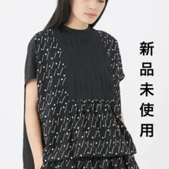 新品未使用 スタンプアンドダイアリー 刺繍 フロントタックブラウス　黒　ブラック