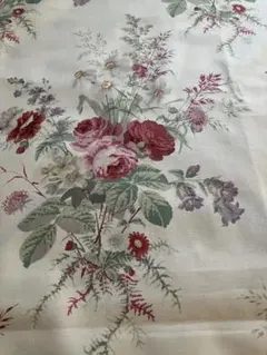 yuwa 花柄プリント