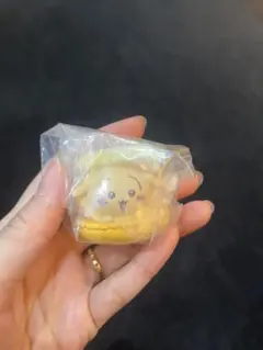 ちいかわきゃらまかろん うさぎ