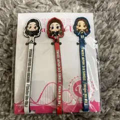 TWICE Wake Me Up ケーブルホルダーC