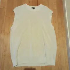 UNIQLO L ノースリーブベスト クリーム