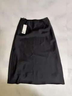 未使用⭐︎サテンナローフレアスカート