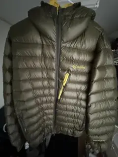 Columbia フード付きダウンジャケット