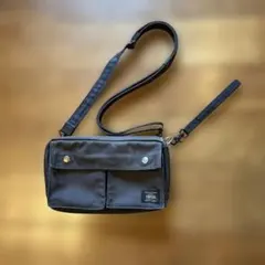 Item thumbnail for item b5f8ef0d-f099-4430-adb3-2090e9785ccc