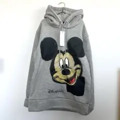 【新品タグ付き】ミッキーマウス グレー パーカー　M ビックパーカー　裏起毛