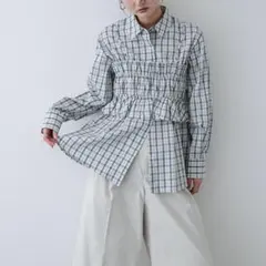【美品】シャーリングビスチェセットシャツのサムネイル