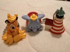 値下げ中ディズニー カプセルトイ キーチェーン 3種セット