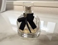 YSL モンパリ オーデパルファム 50mlのサムネイル