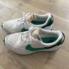 NIKE WAFFLE DFBUTホワイト ×グリーン 27.5cmのサムネイル