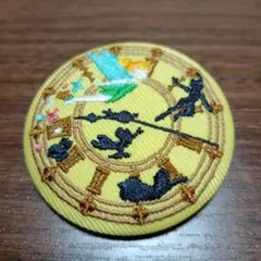 ディズニー　刺繍缶バッジ2　ティンカーベル