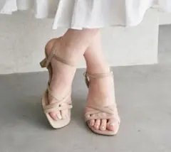 ルタロン　7cmクロスストラップサンダル