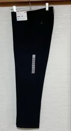 ユニクロ　感動パンツ（ウールライク）
