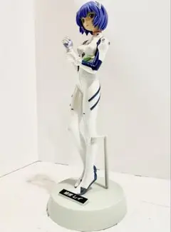 綾波レイ フィギュア 立ちポーズ