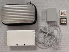 Nintendo 3DS 本体 ホワイト 充電器・ケース・カセット付き