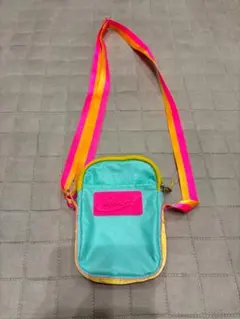 送料無料!!【ナイキ ヘリテージ クロスボディバッグ （スモール、1L）】