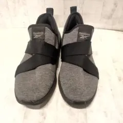Reebok スニーカー グレーLサイズ