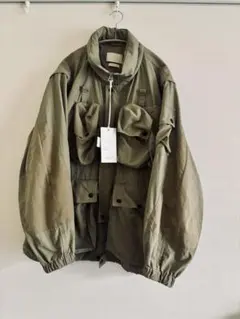 Item thumbnail for item 04a833a1-7b1e-4ff6-bbc2-99c039fb7242