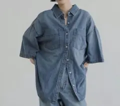 新品 完売 LOWRYS FARM アソートデニムBIGシャツSS　ライトブルーのサムネイル