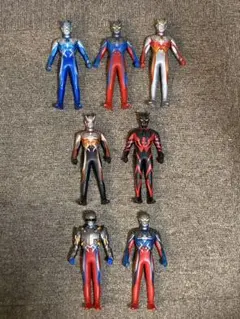 ウルトラマンゼロ フィギュア 7体セット　　　2009年、2012年のサムネイル