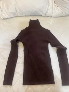 Ray BEAMS リブ編みタートルネックセーター ブラウン