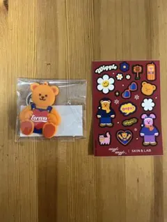 Skin&Lab スキンアンドラブ ウィグルウィグルキーホルダー ステッカー