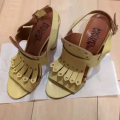 MICHEL VIVIEN イエロー フリンジサンダルのサムネイル