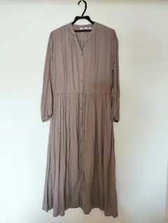 【ユニクロ　Ｖネックロングシャツワンピース　長袖】