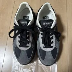 オニツカタイガー　DELECITY デレシティ 24.5 ブラック