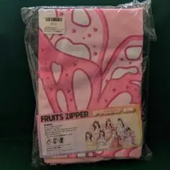 FRUITS ZIPPER × GiGO フード付きタオル 松本かれん ④ - メルカリ