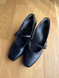 OFFICE SUPPORT ストラップパンプス ブラック 23.0cmのサムネイル